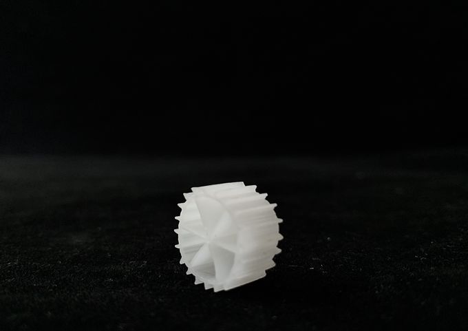 Y2 10X7mm Recyklingowane media filtracyjne MBBR Akwakultura staw rybny 0